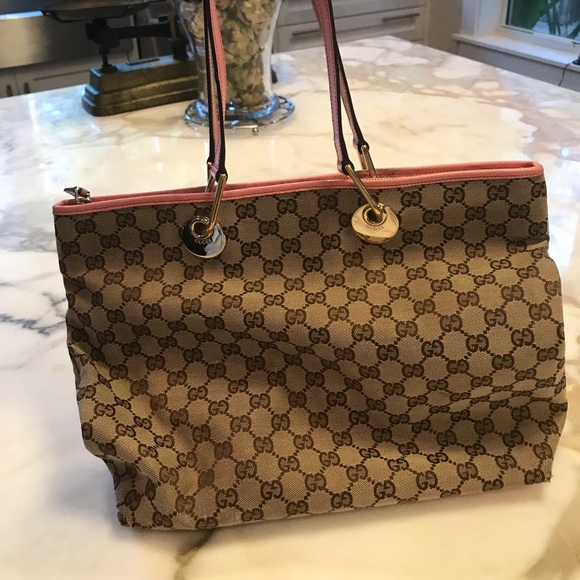 Gucci hand bag. Pink authentic - Picture 8 of 8